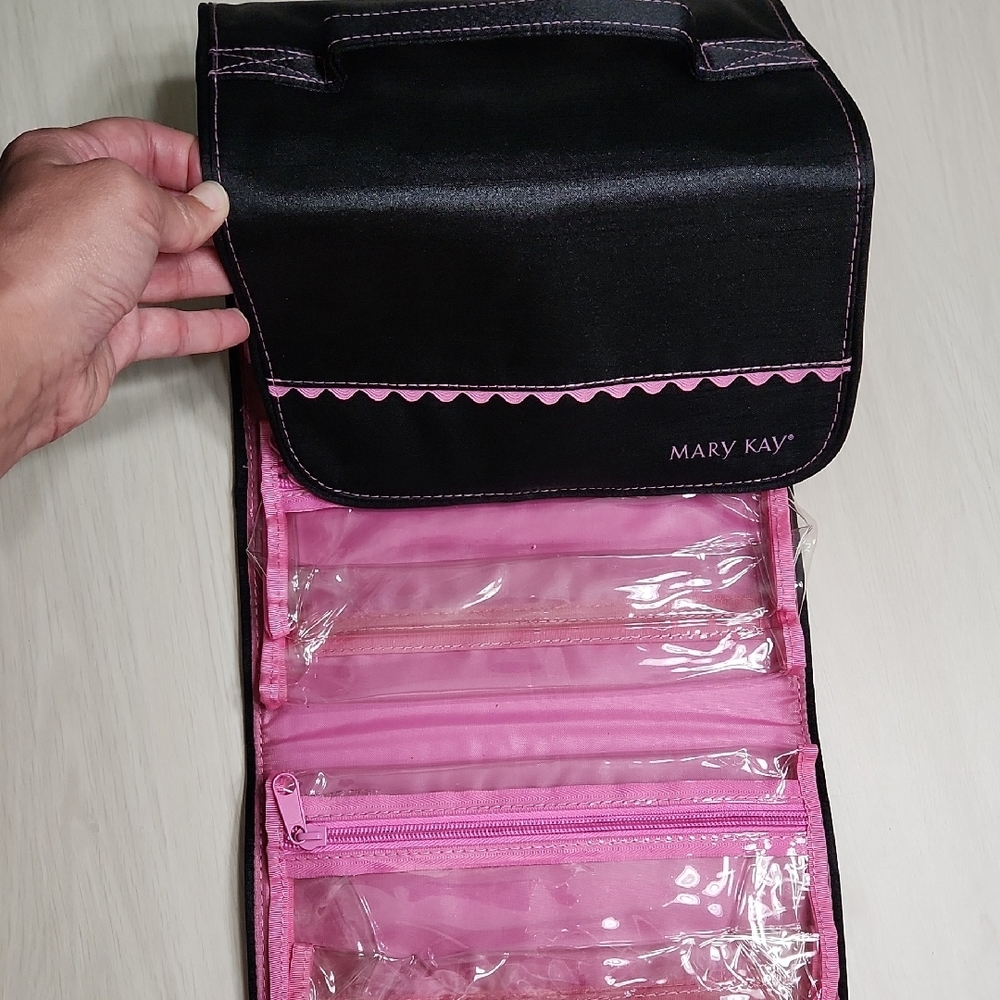 Mary Kay Black and Pink Travel Bag